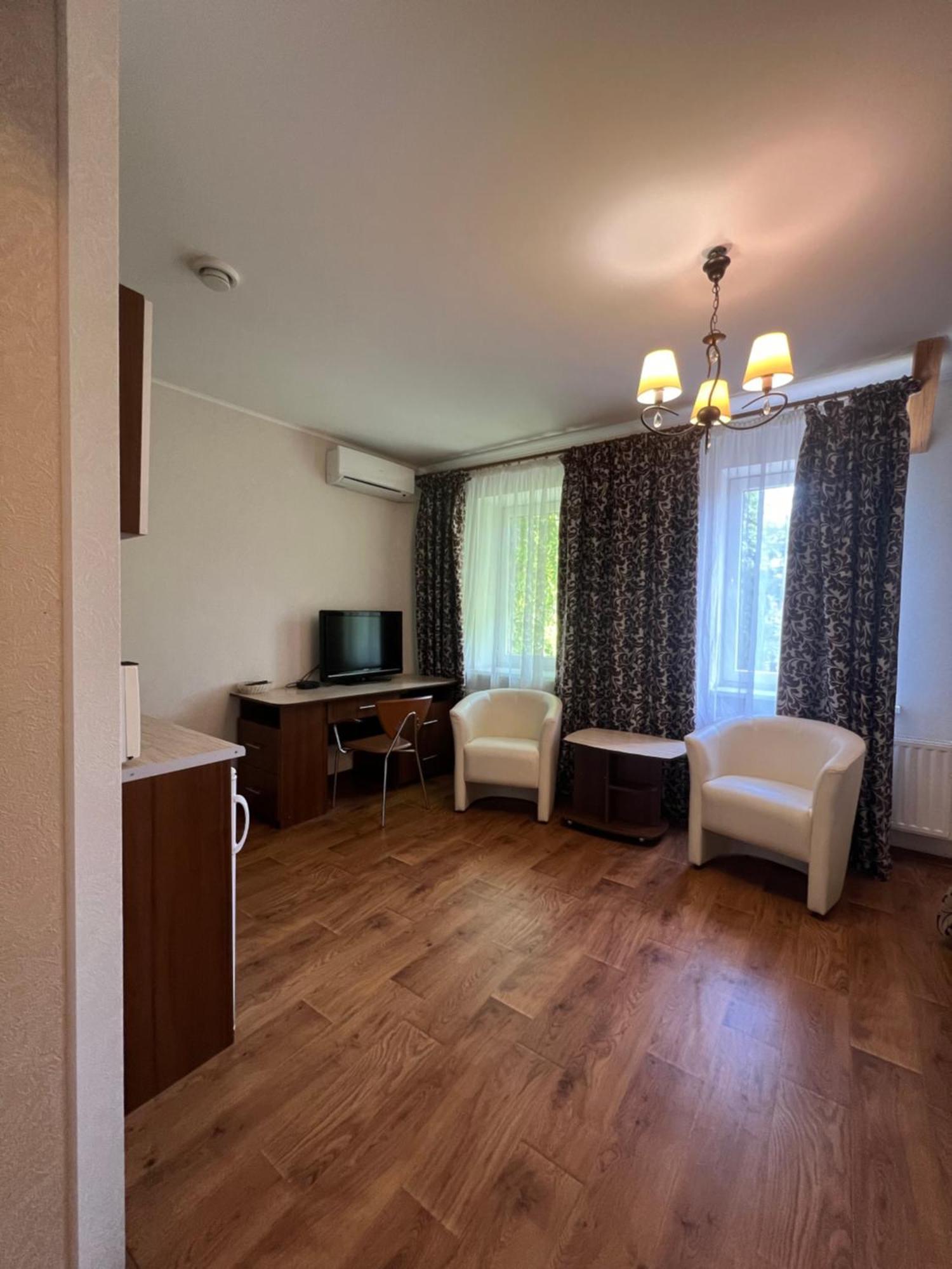 Apart Hotel Asotel Charków Zewnętrze zdjęcie