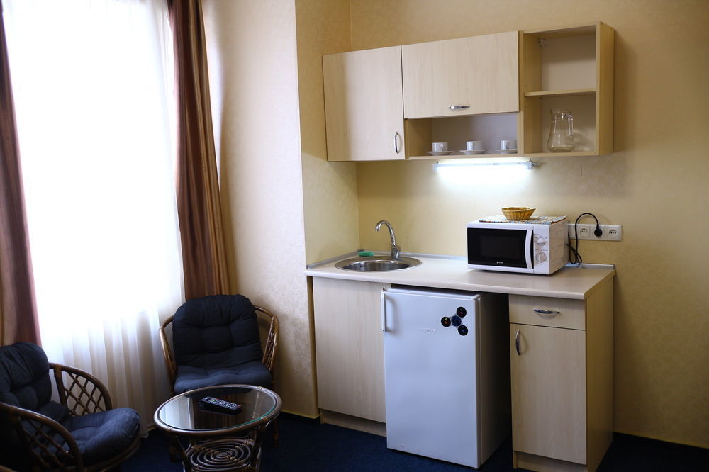 Apart Hotel Asotel Charków Zewnętrze zdjęcie