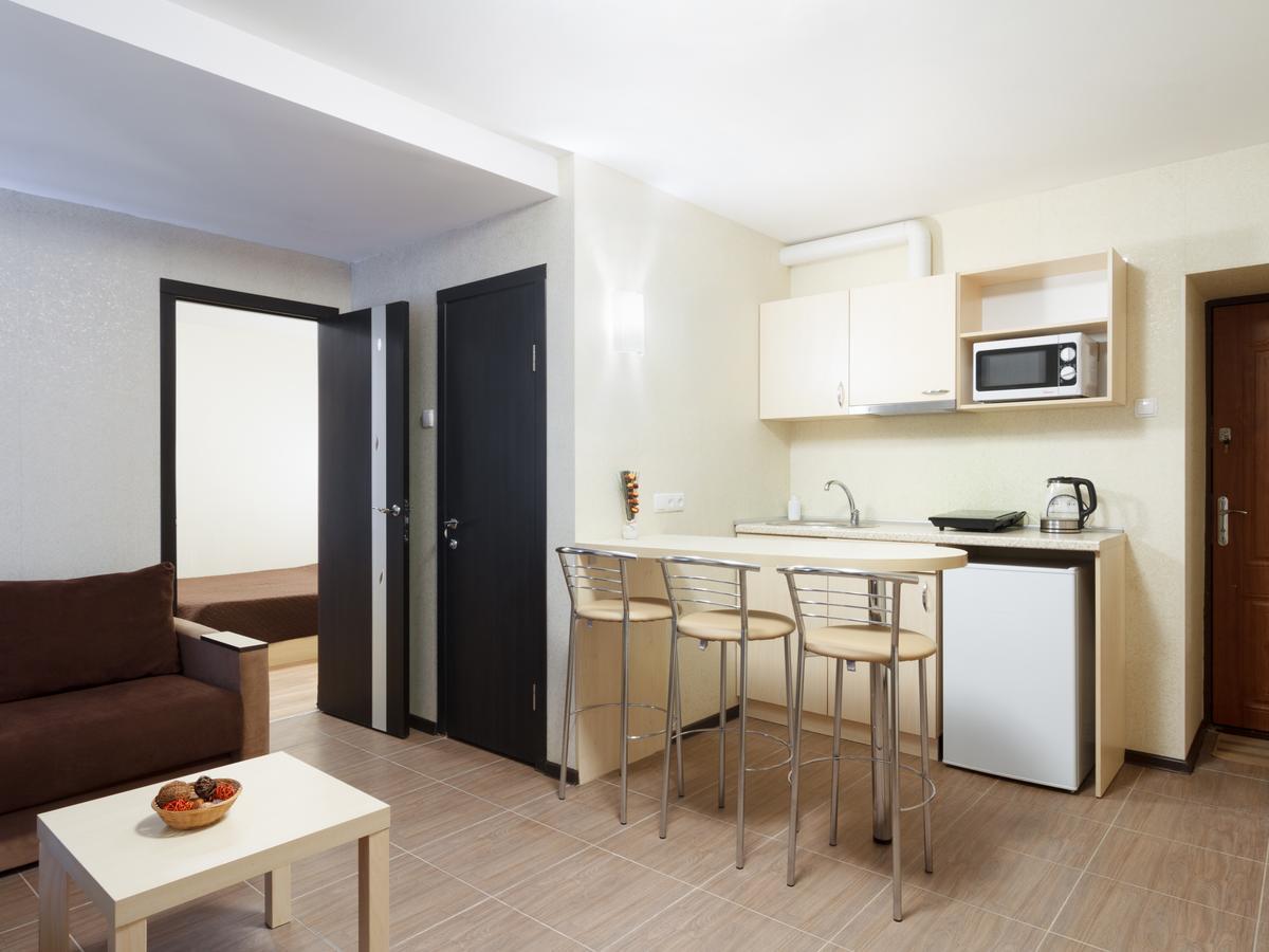 Apart Hotel Asotel Charków Zewnętrze zdjęcie